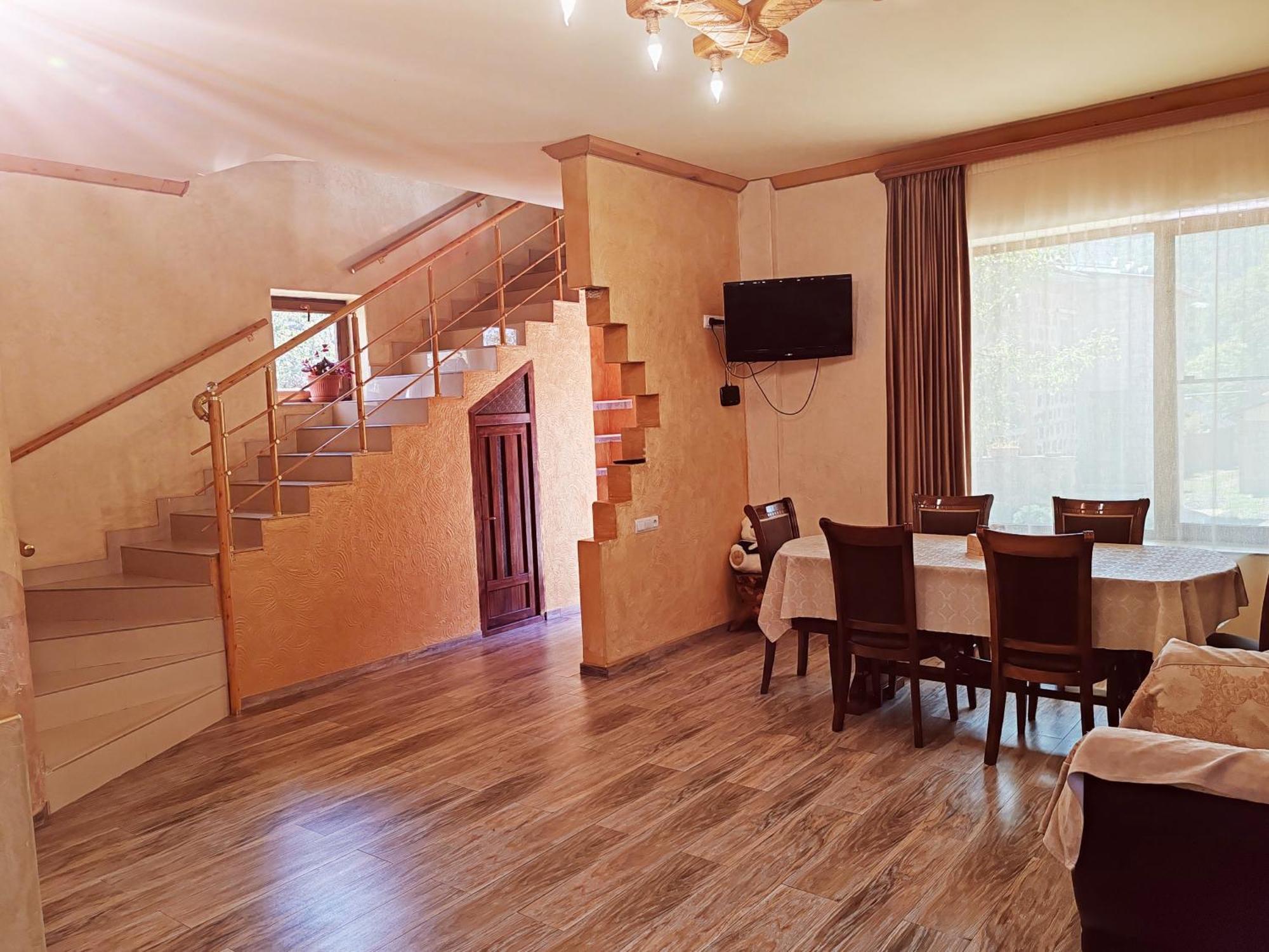 צ'אקאדזור Paradise Guest House מראה חיצוני תמונה